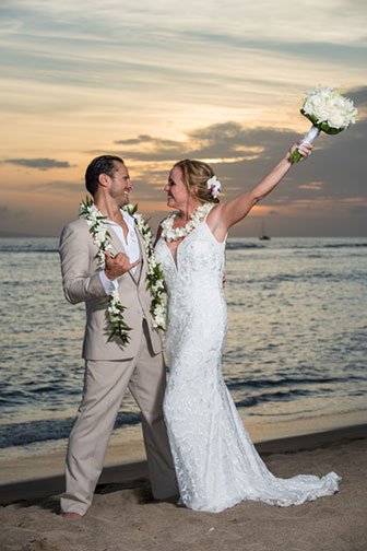 A lively Maui wedding across multiple beach photo locations
